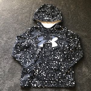 Under Armor sweatshirt